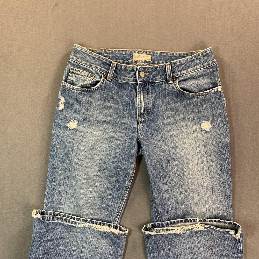 BKE Culture Long Jeans Men 32x33.5 Blue Bootcut Distressed Denim USA Medium Wash - Picture 3 of 16
